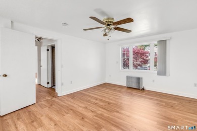 Welcome to 1400 Reservoir Avenue! This updated colonial in the - photo 20