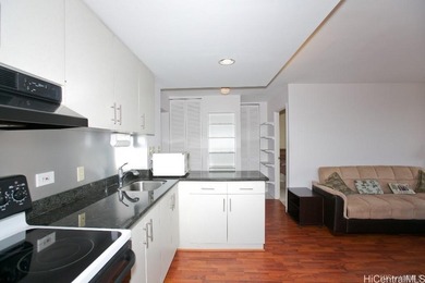 Great opportunity in the heart of Waikiki! This unit is - photo 3