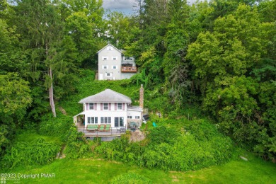 Delaware River - Northampton County Home For Sale in Bangor Pennsylvania