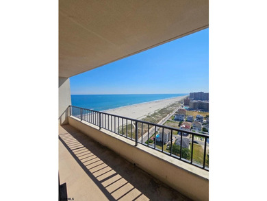 INCREDIBLE OCEAN VIEWS!!! Spacious private balconies off the - photo 2