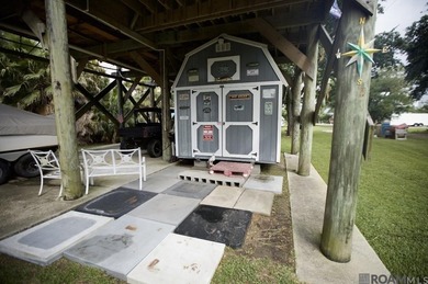 Elevated coastal camp offering plenty of outdoor space and - photo 3