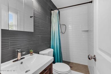 Move right in and start enjoying everything this beautifully - photo 15