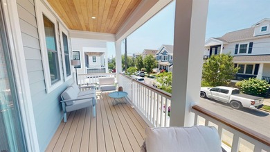 MOVE IN READY! ENJOY THE BEST OF SUMMER IN YOUR MARGATE HOME! - photo 8