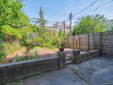 236 Suydam Street presents an opportunity to acquire a 6-unit - photo 9