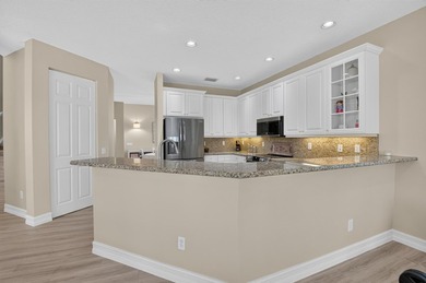 Located in a Cul de sac on an oversized pie shaped lot with a - photo 20