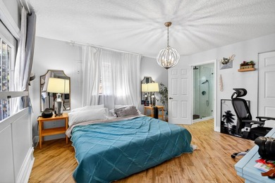 Welcome to this charming 4-bedroom, 2-bathroom home with a 2-car - photo 21