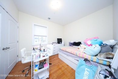 Spacious two-family Side Hall Colonial located on a quiet - photo 29