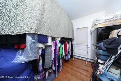 Spacious two-family Side Hall Colonial located on a quiet - photo 30