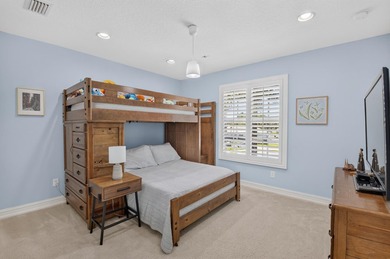 Located in a Cul de sac on an oversized pie shaped lot with a - photo 40
