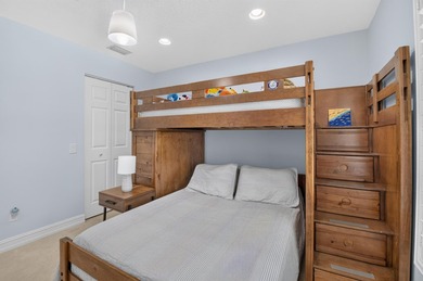 Located in a Cul de sac on an oversized pie shaped lot with a - photo 41