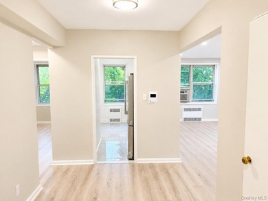 Welcome to Linden Hill #2 - Spacious and Renovated 2 BEDROOM - photo 3