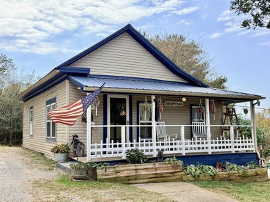 Lake Home For Sale in White Pine, Tennessee