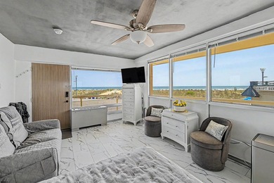 Premium direct ocean-facing unit! This oceanfront condominium - photo 3