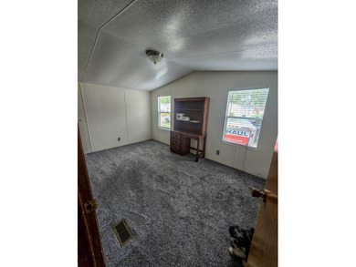 Move-in ready single-wide mobile home located in Huffman, TX - photo 12