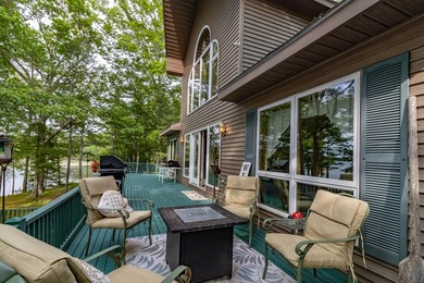 Welcome to your dream lakefront retreat! Serene lakeside living - photo 13