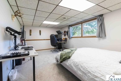Spacious Split-Level Home on Over Half an Acre in Elysian! - photo 18