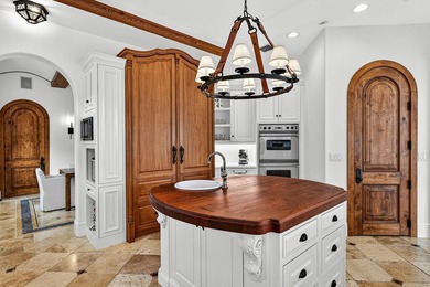 Exquisite *Montecito inspired* Deepwater Estate in prestigious - photo 20