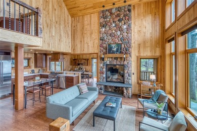 The Stone House on Lac Courte Oreilles offers timeless - photo 26