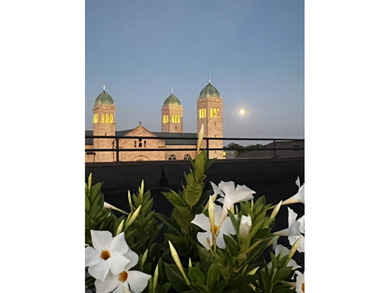 Originally built by Albert Kahn and remodeled into the luxury