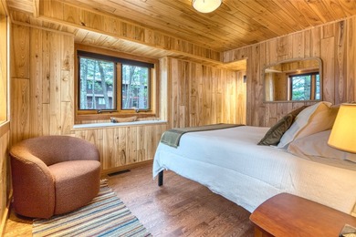 The Stone House on Lac Courte Oreilles offers timeless - photo 34