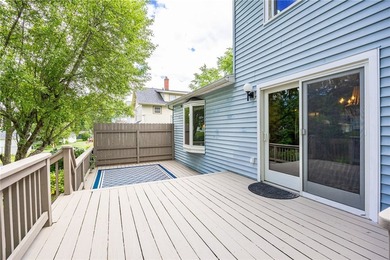 Classic charm and exceptional space come together in this - photo 36