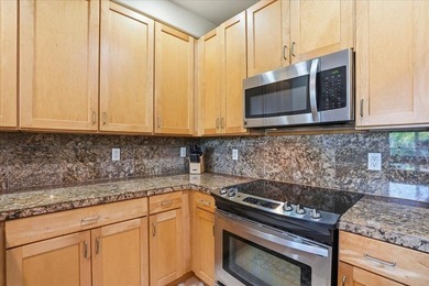 This fully furnished 1 bedroom, 2 bathroom ground floor condo - photo 7