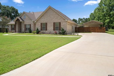 Welcome to The Meadows, where modern luxury meets peaceful East - photo 2