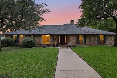Additional listing photo 1