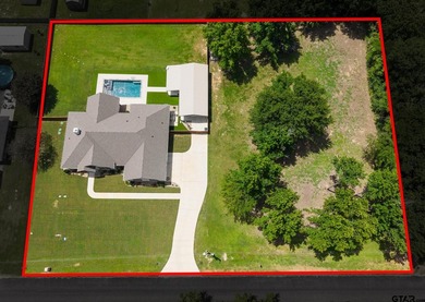 Welcome to The Meadows, where modern luxury meets peaceful East - photo 3