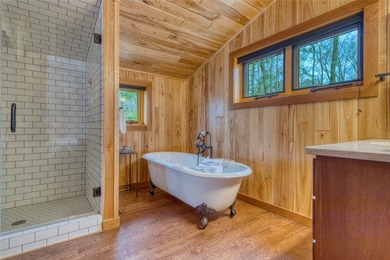 The Stone House on Lac Courte Oreilles offers timeless - photo 44