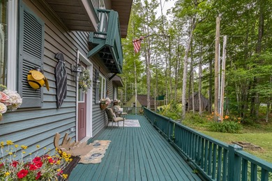 Welcome to your dream lakefront retreat! Serene lakeside living - photo 58