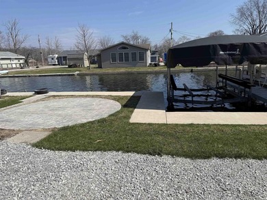 Irish Lakefront home with 50' of lakefrontage and a 50' - photo 6