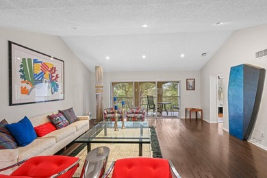 Motivated Seller and Priced to Sell. Charming 2-bedroom, 2-bath - photo 9