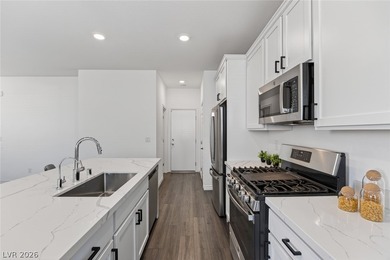 Beautiful contemporary Southwest home** Fully renovated** Open