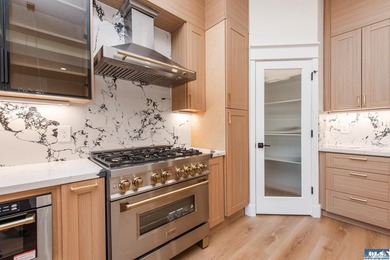 Exceptional new construction in The Meadows showcasing 2,622 - photo 18
