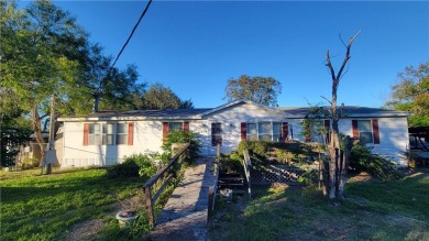 Lake Corpus Christi Home For Sale in Lake City Texas