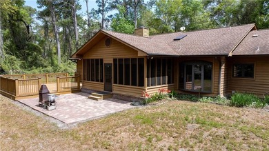 Welcome to 160 Glyndale Circle in Brunswick, GA-a unique and - photo 46