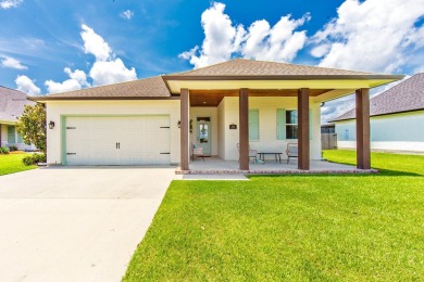 Lake Home For Sale in Thibodaux, Louisiana