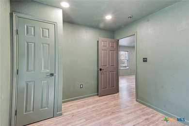 This is a rare opportunity to own an income-producing duplex in - photo 10