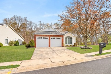WELCOME TO THIS BEAUTIFUL 3 BEDROOM, 3 FULL BATH, 2-CAR GARAGE - photo 2