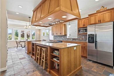 Exceptional craftsman home by Alan Armstrong Construction - photo 14