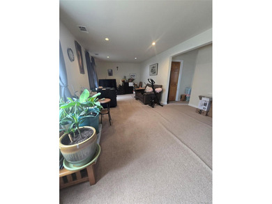 Welcome to this Beatiful 4Bed 3Full Bath duplex-style condo in - photo 15