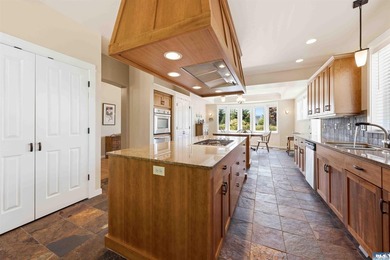 Exceptional craftsman home by Alan Armstrong Construction - photo 15