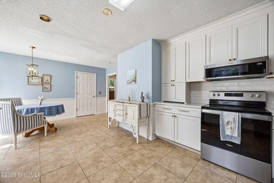 This incredible 4-bedroom, 2-bath home sits on a large corner - photo 19