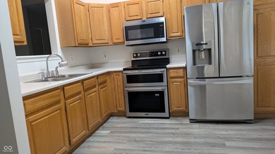 Welcome to this beautifully updated 3-bedroom home features a - photo 28