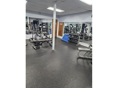 Welcome to this Beatiful 4Bed 3Full Bath duplex-style condo in - photo 32