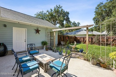 This incredible 4-bedroom, 2-bath home sits on a large corner - photo 39