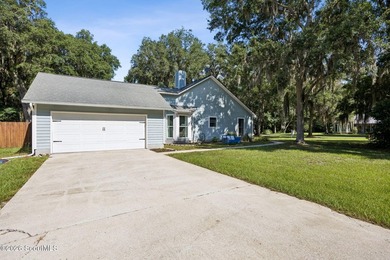 This incredible 4-bedroom, 2-bath home sits on a large corner - photo 45