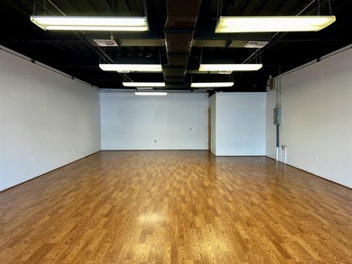 PRIME RETAIL LOCATION! Kihei Commercial Plaza Unit 404 offers an - photo 4