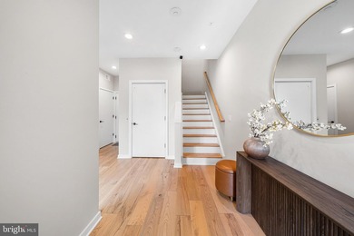 Welcome to 3117 Pierview Lane, a fully upgraded Essex model home - photo 6